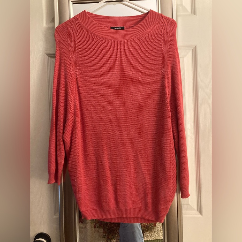 Beautiful Autumn Orange Sweater. Size Medium Like New Condition